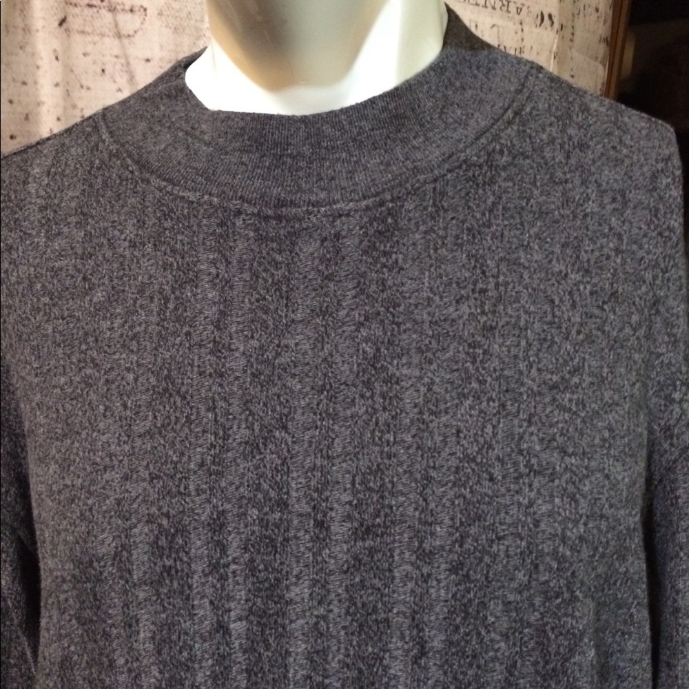 Perry Ellis M Grey Long Sleeve Sweater